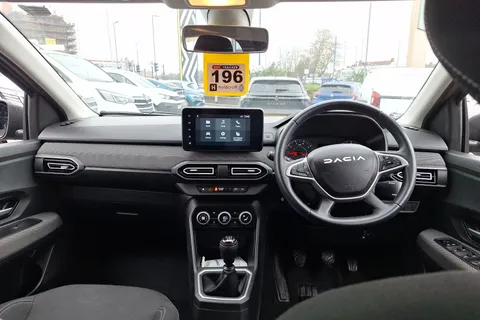 3 of 40 for Dacia Jogger 1.0 TCe Expression 5dr