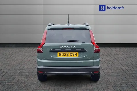 8 of 40 for Dacia Jogger 1.0 TCe Expression 5dr