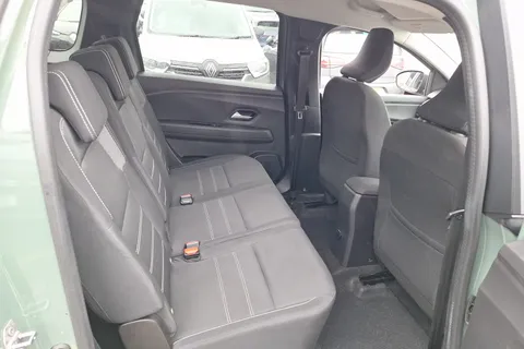 32 of 40 for Dacia Jogger 1.0 TCe Expression 5dr