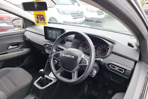 33 of 40 for Dacia Jogger 1.0 TCe Expression 5dr