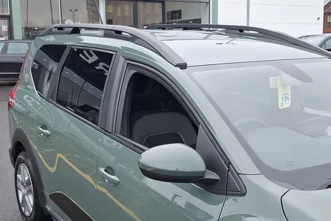 26 of 40 for Dacia Jogger 1.0 TCe Expression 5dr