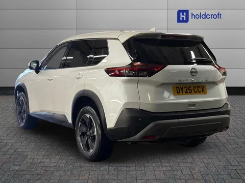 DY25CCX Nissan X-Trail 1.5 MHEV 163 N-Connecta 5dr [7 Seat] Xtronic Thumbnail #4