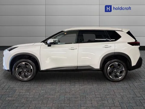 DY25CCX Nissan X-Trail 1.5 MHEV 163 N-Connecta 5dr [7 Seat] Xtronic Thumbnail #6