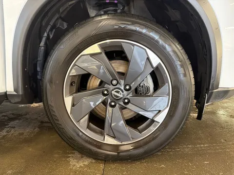 DY25CCX Nissan X-Trail 1.5 MHEV 163 N-Connecta 5dr [7 Seat] Xtronic Thumbnail #9