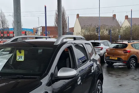 DL21FRO Dacia Duster 1.3 TCe 130 Prestige 5dr Thumbnail #28