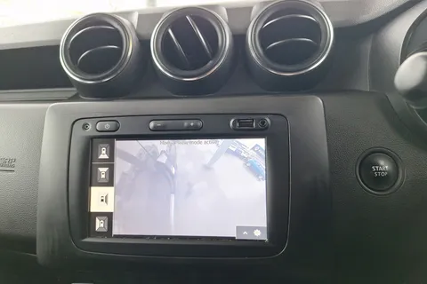 DL21FRO Dacia Duster 1.3 TCe 130 Prestige 5dr Thumbnail #36