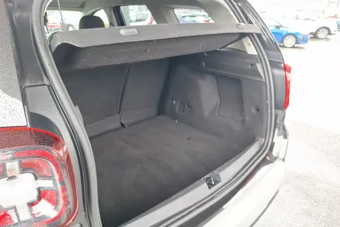 DL21FRO Dacia Duster 1.3 TCe 130 Prestige 5dr Thumbnail #20