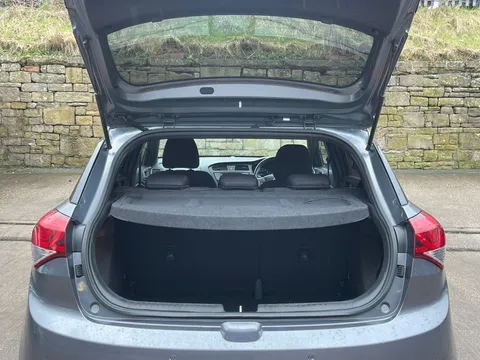 MW18LJE Hyundai i20 1.2 Go SE 5dr Thumbnail #25