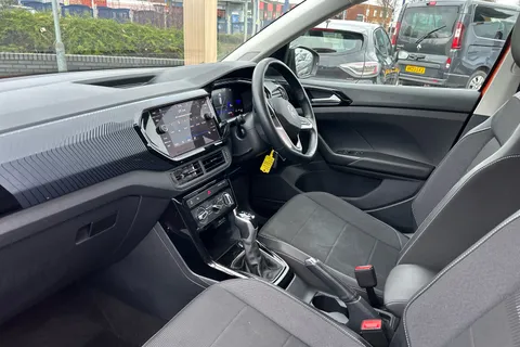 BM23MVX Volkswagen T-Cross 1.0 TSI 110 Black Edition 5dr DSG Thumbnail #4