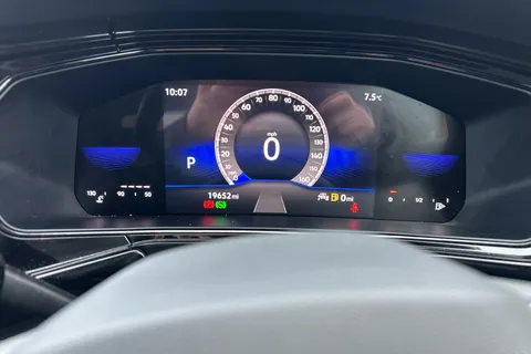 BM23MVX Volkswagen T-Cross 1.0 TSI 110 Black Edition 5dr DSG Thumbnail #14