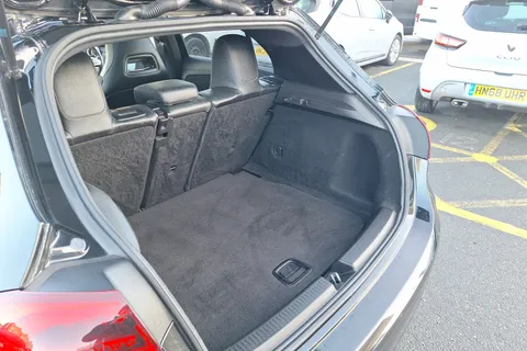 BD21XGM Mercedes-Benz A-Class A200d Exclusive Edition 5dr Auto Thumbnail #19