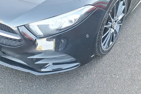 BD21XGM Mercedes-Benz A-Class A200d Exclusive Edition 5dr Auto Thumbnail #15