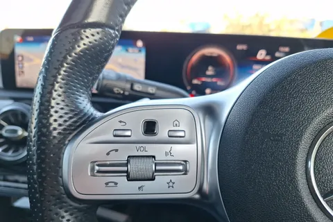 BD21XGM Mercedes-Benz A-Class A200d Exclusive Edition 5dr Auto Thumbnail #38