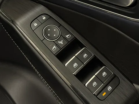 DP24OKK Nissan Qashqai 1.3 DiG-T MH Tekna 5dr Thumbnail #21