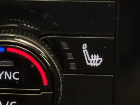 DP24OKK Nissan Qashqai 1.3 DiG-T MH Tekna 5dr Thumbnail #30