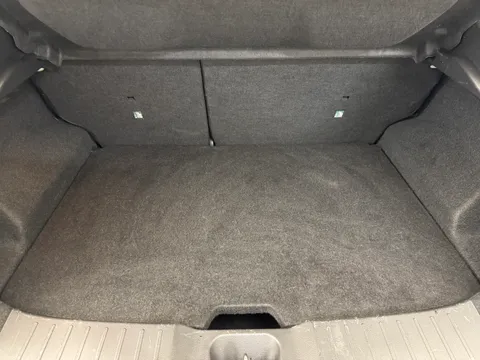 DV25TYK Nissan Juke 1.0 DiG-T N-Connecta 5dr Thumbnail #11