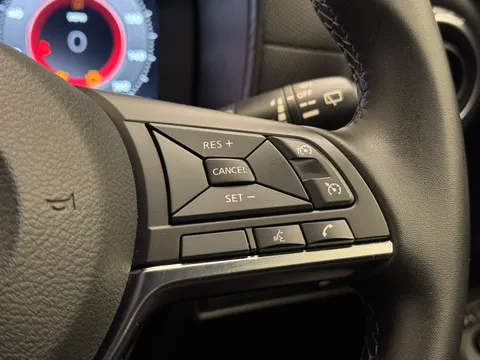 DV25TYK Nissan Juke 1.0 DiG-T N-Connecta 5dr Thumbnail #23