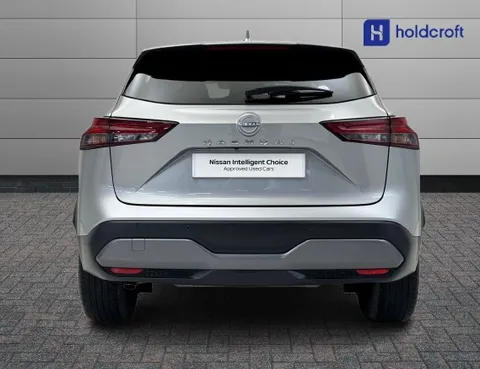 DY71KZZ Nissan Qashqai 1.3 DiG-T MH 158 N-Connecta 5dr Xtronic Thumbnail #6