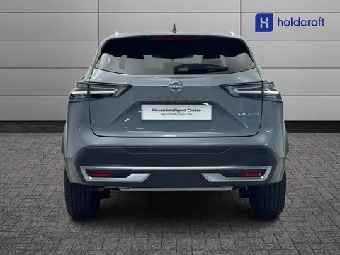 OY74ZGE Nissan Qashqai 1.3 DiG-T MH N-Connecta [Glass Roof] 5dr Thumbnail #6