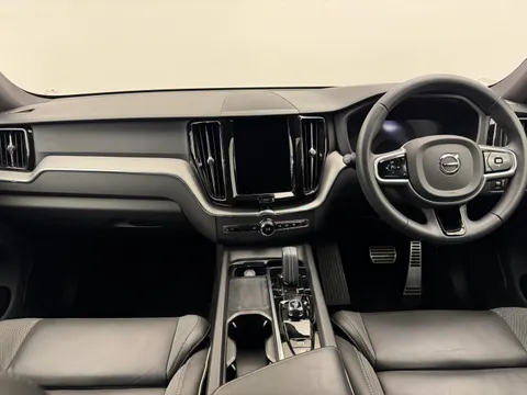CV71VDX Volvo XC60 2.0 B4D R DESIGN 5dr AWD Geartronic Thumbnail #13