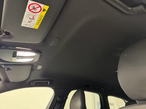 CV71VDX Volvo XC60 2.0 B4D R DESIGN 5dr AWD Geartronic Thumbnail #15