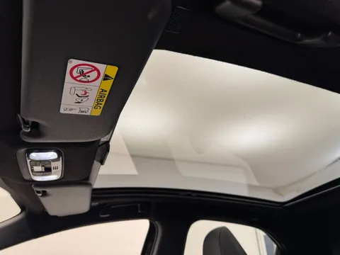 DV75OLX Mazda 2 Hybrid 1.5i Hybrid Homura Plus 5dr CVT Thumbnail #16