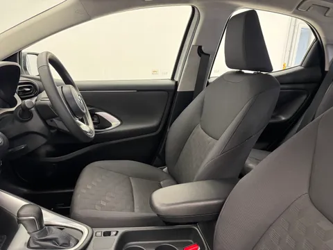 DW24HEV Mazda 2 Hybrid 1.5i Hybrid Exclusive Line 5dr CVT Thumbnail #16