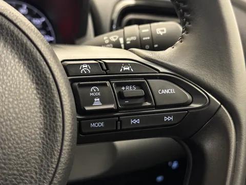 DW24HEV Mazda 2 Hybrid 1.5i Hybrid Exclusive Line 5dr CVT Thumbnail #26