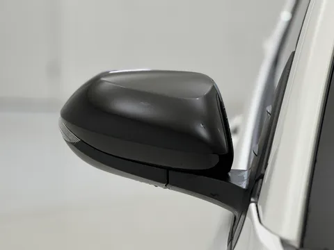 DW24HEV Mazda 2 Hybrid 1.5i Hybrid Exclusive Line 5dr CVT Thumbnail #35