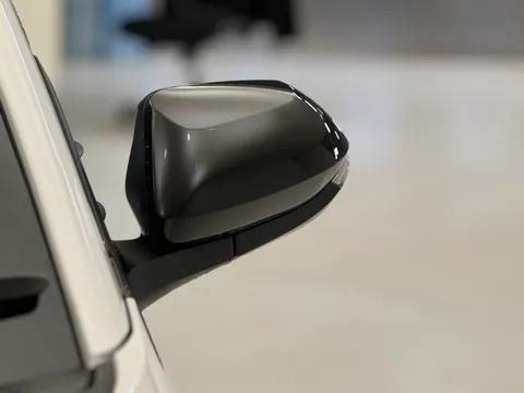 DW24HEV Mazda 2 Hybrid 1.5i Hybrid Exclusive Line 5dr CVT Thumbnail #36