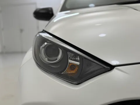 DW24HEV Mazda 2 Hybrid 1.5i Hybrid Exclusive Line 5dr CVT Thumbnail #37