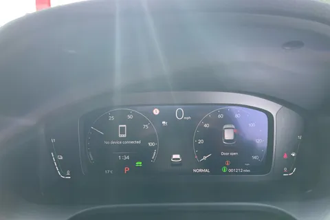 MX75ZPG Honda Zr-V 2.0 eHEV Elegance 5dr CVT Thumbnail #12