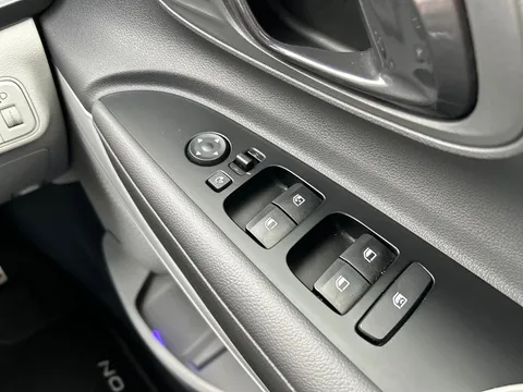 EA74BWZ Hyundai Bayon 1.0 TGDi Ultimate 5dr DCT Thumbnail #28