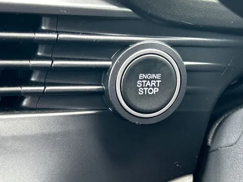 EA74BWZ Hyundai Bayon 1.0 TGDi Ultimate 5dr DCT Thumbnail #30