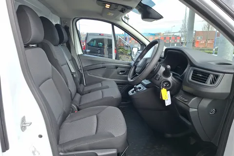 DL75WKM Renault Trafic SL30 Blue dCi 150 Advance [Safety] Van EAG9 Thumbnail #3