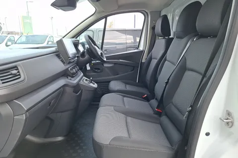 DL75WKM Renault Trafic SL30 Blue dCi 150 Advance [Safety] Van EAG9 Thumbnail #9