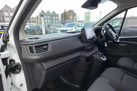 DL75WKM Renault Trafic SL30 Blue dCi 150 Advance [Safety] Van EAG9 Thumbnail #10