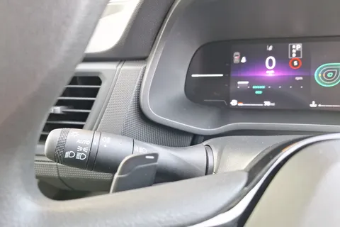 DL75WKM Renault Trafic SL30 Blue dCi 150 Advance [Safety] Van EAG9 Thumbnail #19