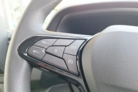 DL75WKM Renault Trafic SL30 Blue dCi 150 Advance [Safety] Van EAG9 Thumbnail #21