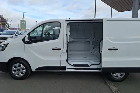 DL75WKM Renault Trafic SL30 Blue dCi 150 Advance [Safety] Van EAG9 Thumbnail #30