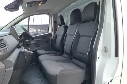 DL75WKM Renault Trafic SL30 Blue dCi 150 Advance [Safety] Van EAG9 Thumbnail #31