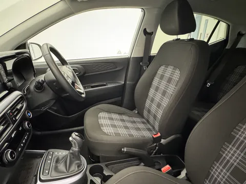 EY24WNG Hyundai i10 1.0 MPi Premium 5dr Auto Thumbnail #14