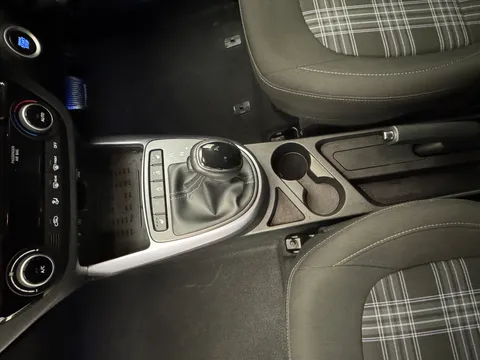 EY24WNG Hyundai i10 1.0 MPi Premium 5dr Auto Thumbnail #15