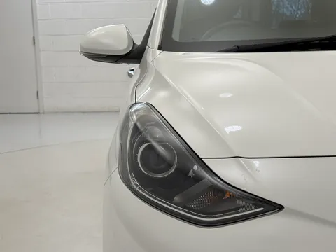 EY24WNG Hyundai i10 1.0 MPi Premium 5dr Auto Thumbnail #31