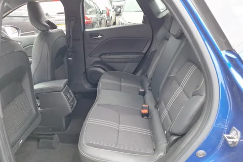 BV24SVN Renault Captur 1.6 E-Tech full hybrid 145 Engineered 5dr Auto Thumbnail #10