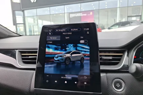 BV24SVN Renault Captur 1.6 E-Tech full hybrid 145 Engineered 5dr Auto Thumbnail #37