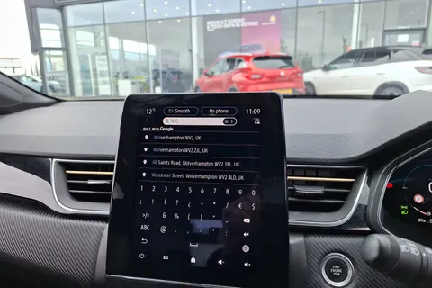 BV24SVN Renault Captur 1.6 E-Tech full hybrid 145 Engineered 5dr Auto Thumbnail #39