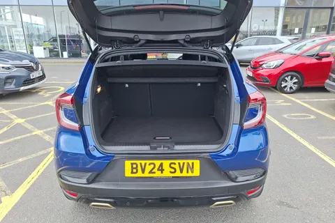 BV24SVN Renault Captur 1.6 E-Tech full hybrid 145 Engineered 5dr Auto Thumbnail #20