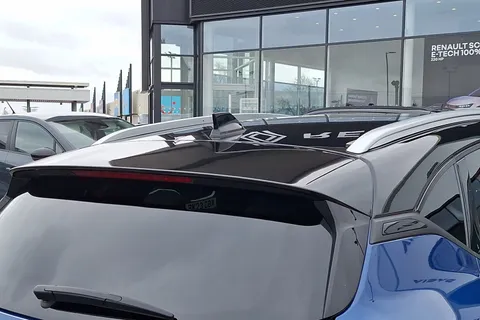 BV24SVN Renault Captur 1.6 E-Tech full hybrid 145 Engineered 5dr Auto Thumbnail #26