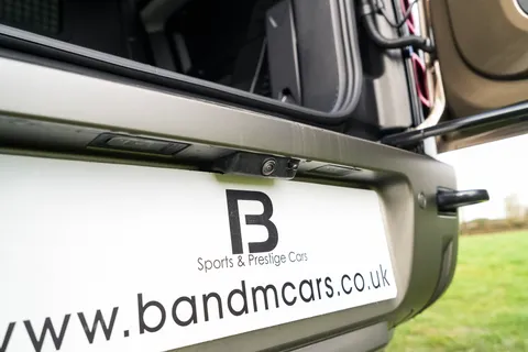 VX25TWE Land Rover Defender 3.0 D250 Hard Top X-Dynamic HSE Auto [3 Seat] Thumbnail #25